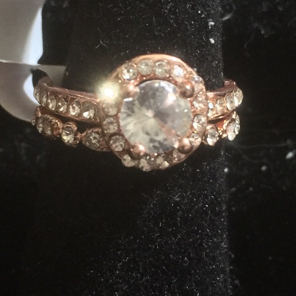 Rings Size 6 - Picture 5 of 7